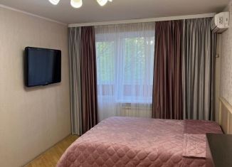 Аренда 1-комнатной квартиры, 40 м2, Краснодар, улица имени Калинина, микрорайон Юбилейный