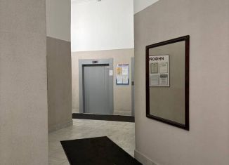 Продажа 2-комнатной квартиры, 76.1 м2, Санкт-Петербург, улица Димитрова, 2, метро Звёздная