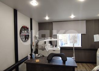 Продаю помещение свободного назначения, 19 м2, Волгоград, проспект имени В.И. Ленина, 40