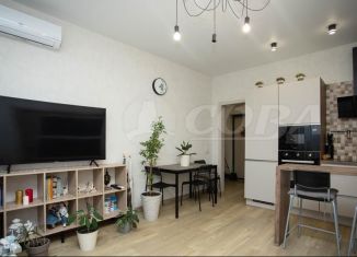 Продаю 2-ком. квартиру, 58.5 м2, Тюмень, 2-я Луговая улица, 22к1, ЖК Салют