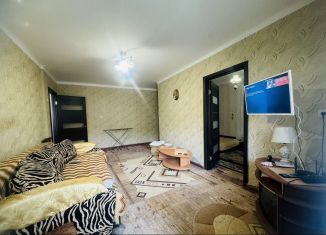 Продаю 3-комнатную квартиру, 50.3 м2, Керчь, улица Свердлова, 26