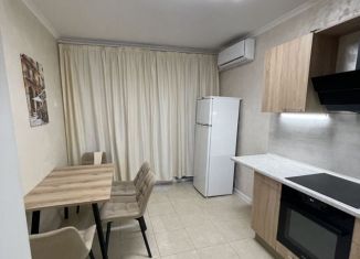 Сдам 1-комнатную квартиру, 47 м2, Москва, улица Поляны, 5