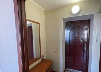 Сдаю однокомнатную квартиру, 36.8 м2, Азов, улица Чехова, 25