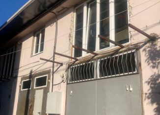 Продаю гараж, 30 м2, Сочи, улица Макаренко, 14/1, микрорайон Заречный