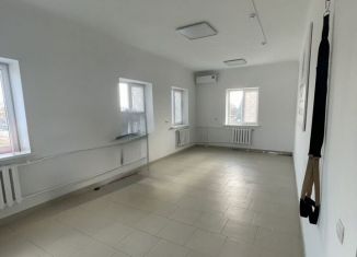 Аренда помещения свободного назначения, 30 м2, Гулькевичи, Комсомольская улица, 68