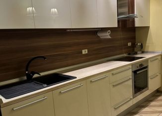 Аренда 2-комнатной квартиры, 68 м2, Набережные Челны, 14-й комплекс, 5Б