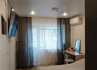 Продаю 2-комнатную квартиру, 43.7 м2, Воронеж, улица Матросова, 149