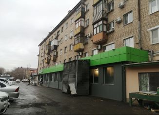 Продажа трехкомнатной квартиры, 55 м2, Новотроицк, Советская улица, 65