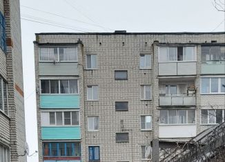 Продам 2-ком. квартиру, 51.2 м2, Гагарин, улица Ленинградская Набережная, 18А