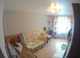 Продаю 2-комнатную квартиру, 42.5 м2, поселок Нарынка, улица Королёва, 7
