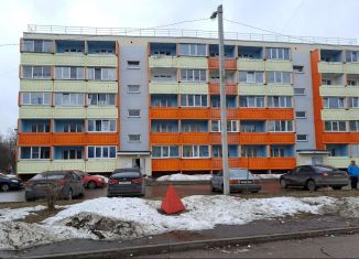 Продажа квартиры студии, 26 м2, Киров, Октябрьская улица, 45к3