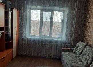 Продается 3-комнатная квартира, 82 м2, посёлок городского типа Беркакит, улица Башарина, 3