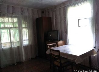 Сдаю двухкомнатную квартиру, 46 м2, Санкт-Петербург, проспект Калинина, 16, метро Беговая