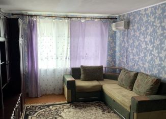 Сдача в аренду 2-ком. квартиры, 60 м2, поселок городского типа Новофёдоровка, Севастопольская улица, 8