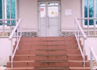 Помещение свободного назначения на продажу, 281.6 м2, село Юца, улица Луценко, 115Б