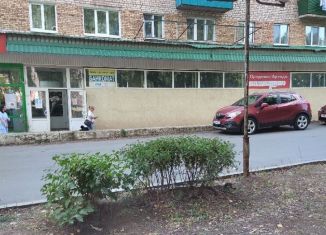 Продажа торговой площади, 393.3 м2, Азнакаево, улица Хасанова, 2