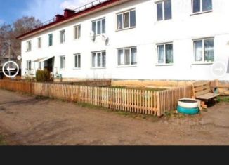 3-комнатная квартира на продажу, 59.6 м2, село Сосновское, улица Улыбина, 10