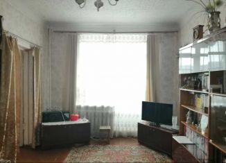 Трехкомнатная квартира на продажу, 67.7 м2, Нижние Серги, улица Гагарина, 6