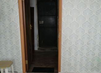Сдаю в аренду комнату, 12 м2, Алтайский край, проспект Строителей