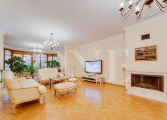 Продается 5-ком. квартира, 226 м2, рабочий посёлок Новоивановское, Сосновая улица, 16к1