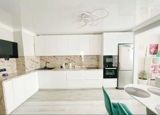 Продается 3-ком. квартира, 67.7 м2, Барнаул, ЖК Адмирал, Северный Власихинский проезд, 96