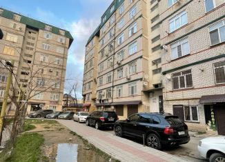 Продается торговая площадь, 50 м2, Махачкала, Кировский район, улица Керимова, 15