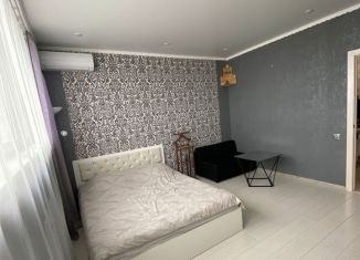 Продам однокомнатную квартиру, 37 м2, посёлок Берёзовый, Декоративная улица, 1/5к2, ЖК Берёзовый Парк