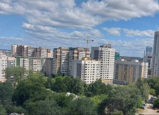 Продам 2-ком. квартиру, 66 м2, Екатеринбург, Кировградская улица, 12, ЖК Северное Сияние