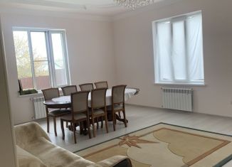 Сдается в аренду дом, 300 м2, Грозный, улица Абдурахмана Г. Авторханова, Шейх-Мансуровский район