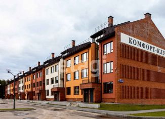 Продается трехкомнатная квартира, 122.6 м2, деревня Дербыши, Академическая улица, 5, ЖК Комфорт-Клуб