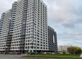 Продам 2-комнатную квартиру, 65 м2, Москва, улица Верхние Поля, 32к1, ЖК Тополя