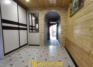 Продам дом, 110 м2, поселок городского типа Апастово, улица Тукая, 30