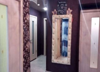 Продается трехкомнатная квартира, 60 м2, Сосновоборск, улица Юности, 31