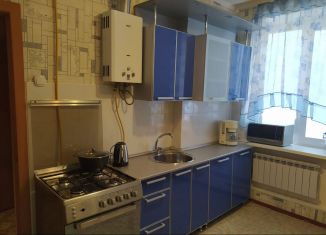 Продам двухкомнатную квартиру, 47.2 м2, Бавлы, улица Горюнова, 6