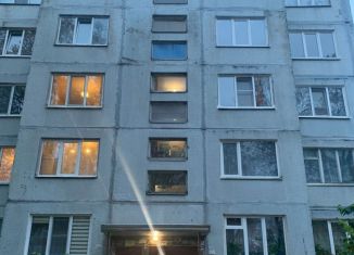 Продажа 4-комнатной квартиры, 74.8 м2, деревня Сяськелево, Центральная улица, 12