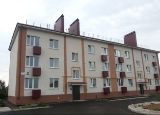 Продажа трехкомнатной квартиры, 62.2 м2, село Наумовка, улица Ленина, 35А