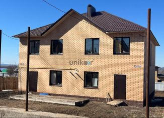 Продам таунхаус, 103.3 м2, деревня Зинино, улица Томарова