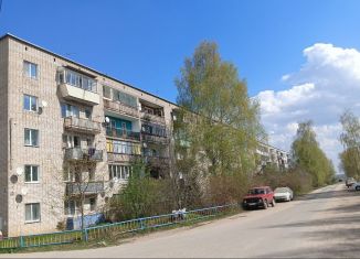 Продаю однокомнатную квартиру, 32.5 м2, посёлок Новосиньково, микрорайон Дуброво, 3