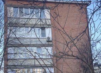 Продаю трехкомнатную квартиру, 78 м2, посёлок Горячеводский, переулок Малиновского, 1А