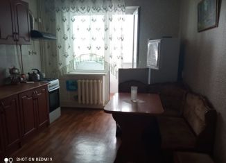 Трехкомнатная квартира в аренду, 74 м2, Сызрань, Звёздная улица, 72