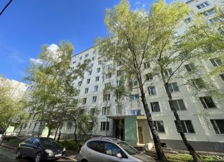 Продам 2-комнатную квартиру, 47.7 м2, Москва, метро Отрадное, Северный бульвар, 19