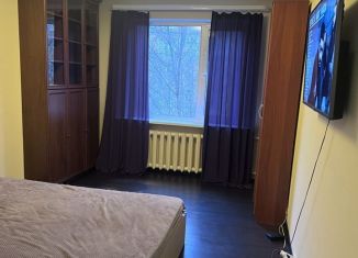 Трехкомнатная квартира в аренду, 60 м2, Щёлково, Институтская улица, 32