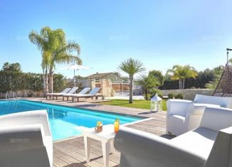 Продаю дом, 244 м2, село Орёл-Изумруд, Банановая улица, 115/2