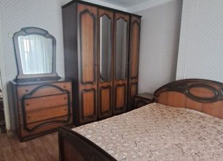 Сдается двухкомнатная квартира, 60 м2, Нальчик, проспект Шогенцукова, 42