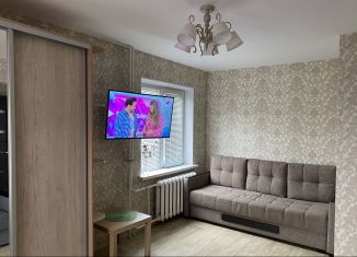 Сдам 1-комнатную квартиру, 32 м2, Волгоград, Иркутская улица, 6, Ворошиловский район