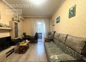 Продам 4-комнатную квартиру, 88 м2, Ростовская область, улица Платова, 74