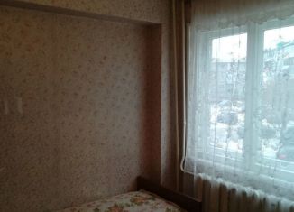Продажа трехкомнатной квартиры, 50 м2, Омская область, Коммунальная улица, 23