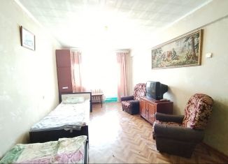 Трехкомнатная квартира в аренду, 64 м2, Архангельская область, проспект Труда, 38