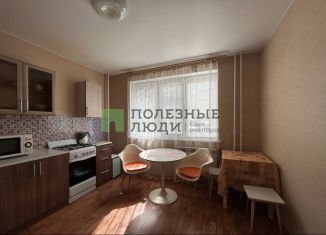 Аренда однокомнатной квартиры, 40 м2, Саратов, улица имени С.Ф. Тархова, 45А