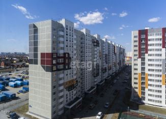 Двухкомнатная квартира на продажу, 67.7 м2, Тюменская область, улица Александра Митинского, 4